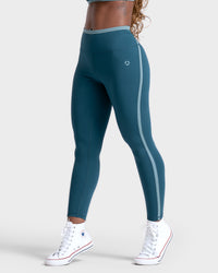 Dynamic Edge Leggings