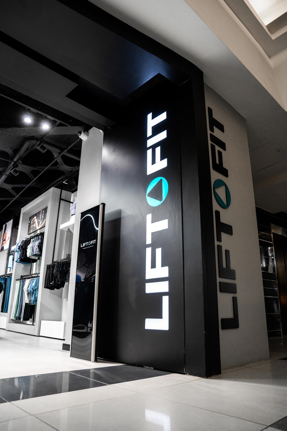 VISIT ONE OF OUR STORES – LIFT FIT