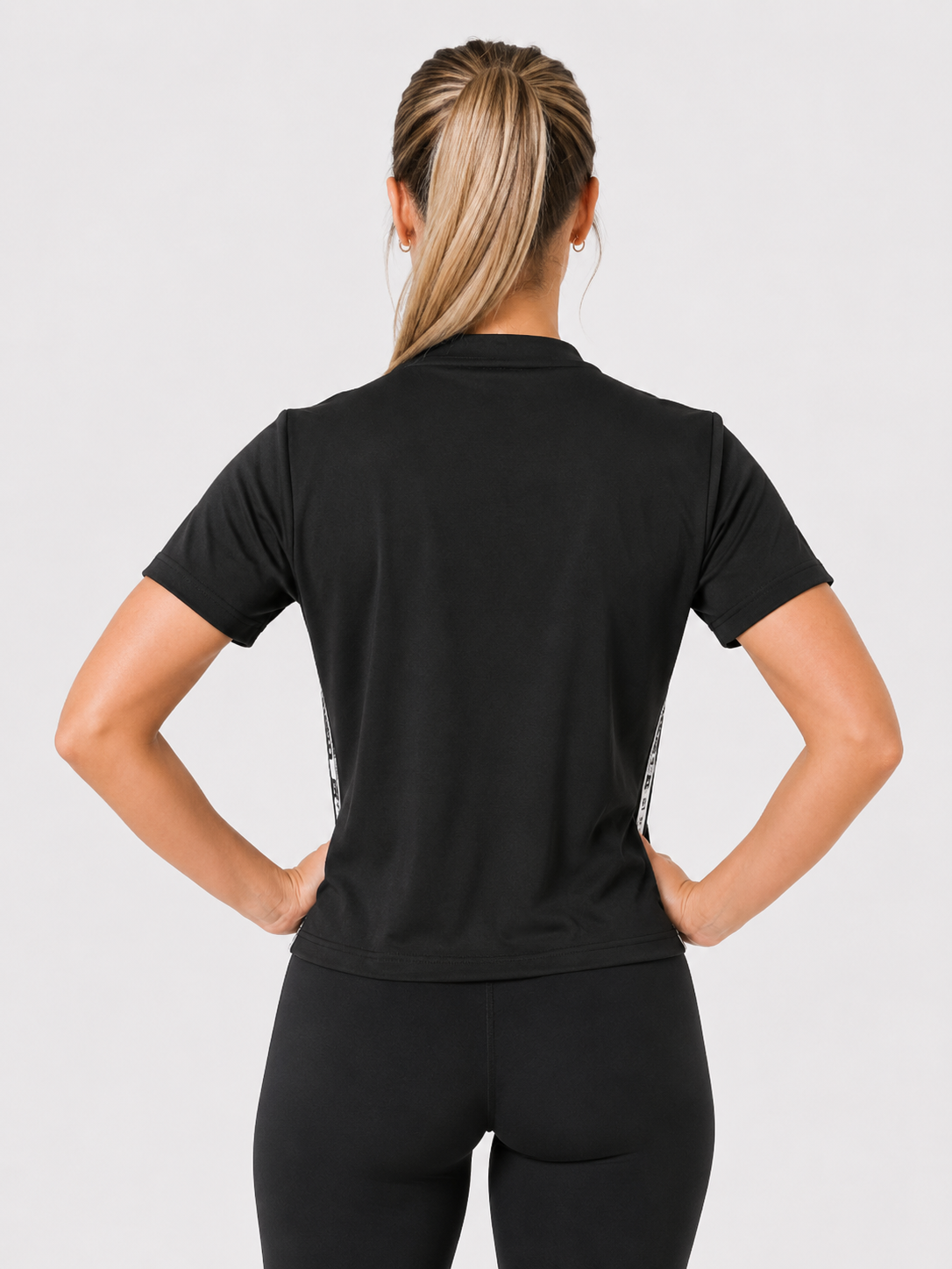 Trainer Crop Tee